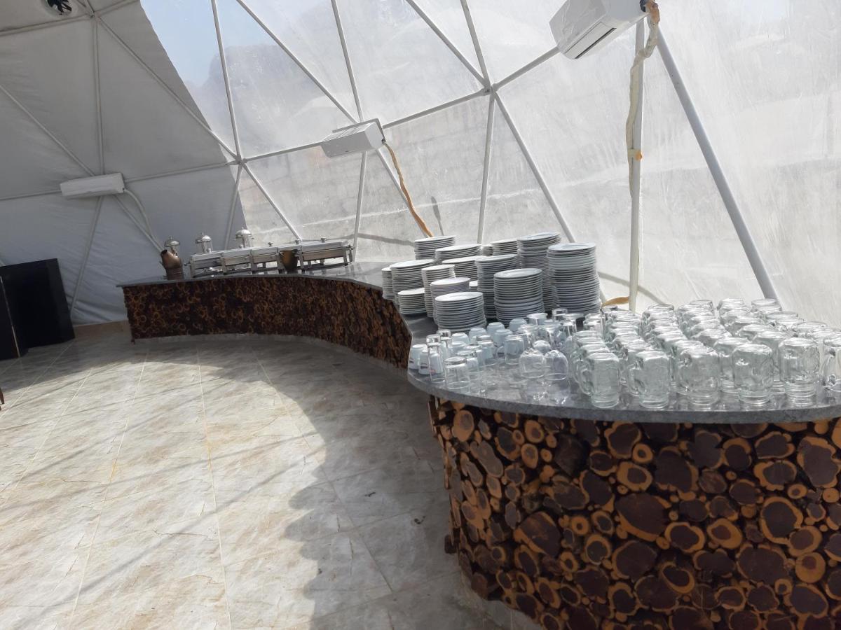 The Rock Camp Petra Hotel วาดี มูซา ภายนอก รูปภาพ